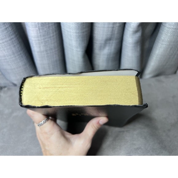 NIV Bible Red Letter Maps References Black 2001 Zondervan - Picture 4 of 11